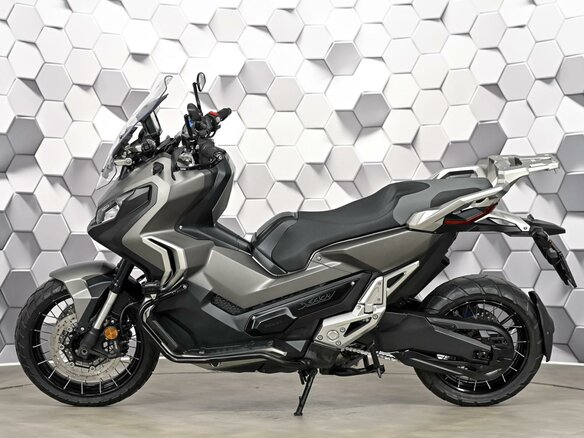 2021 Honda X-ADV, серый, 1099000 рублей - вид 3