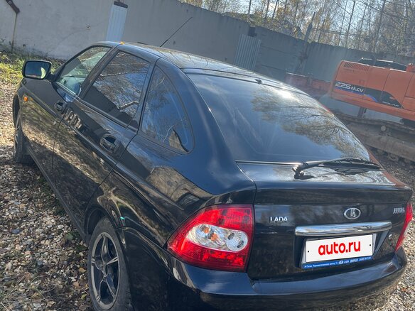 2013 Lada (ВАЗ) Priora I Рестайлинг, чёрный, 570000 рублей - вид 2