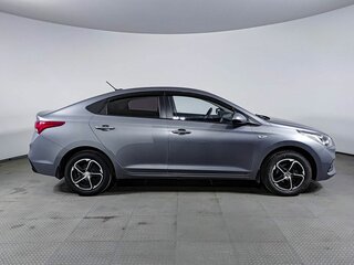 2018 Hyundai Solaris II, серый, 1413000 рублей, вид 4