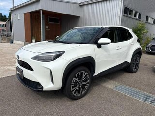 2023 Toyota Yaris Cross I, белый, 1470000 рублей, вид 1