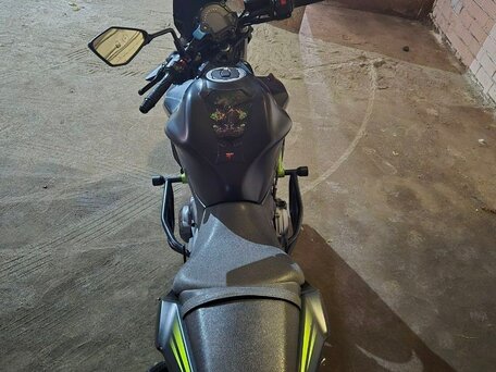 2019 Kawasaki Z 650, чёрный, 600000 рублей, вид 5