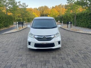 2016 Honda Freed I Рестайлинг 2, белый, 820000 рублей, вид 2