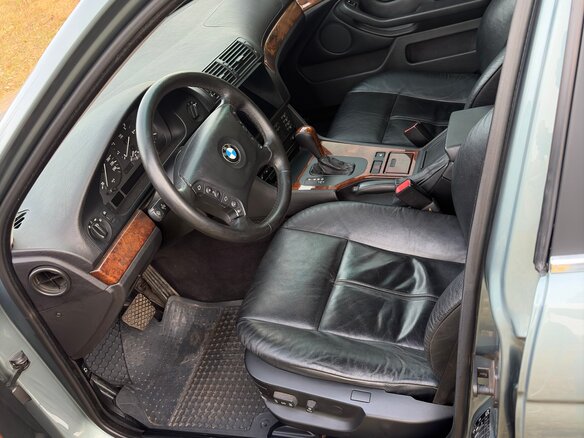 2001 BMW 5 серии 525i IV (E39) Рестайлинг, зелёный, 850000 рублей - вид 14