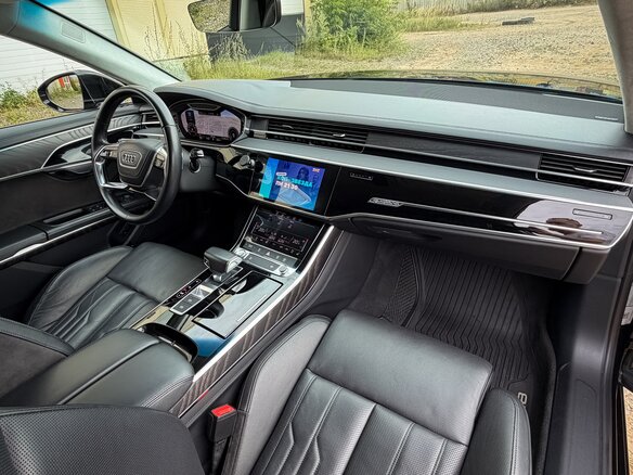 2018 Audi A8 Long 55 TFSI IV (D5), чёрный, 3750000 рублей - вид 20