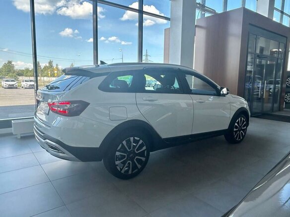 2026 Lada (ВАЗ) Vesta SW Cross I Рестайлинг (NG), белый, 2251000 рублей - вид 12