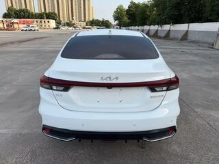 2023 Kia K3 II (China Market) Рестайлинг, белый, 1650000 рублей, вид 5