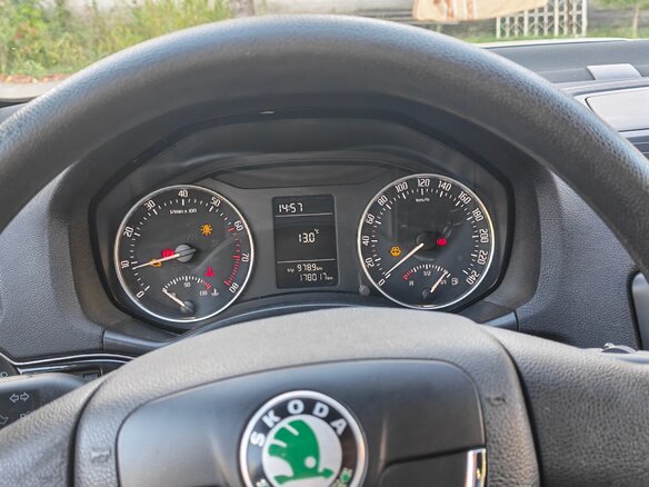 2013 Skoda Octavia II (A5) Рестайлинг, серебристый, 650000 рублей - вид 6