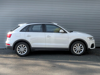 2018 Audi Q3 I (8U) Рестайлинг, белый, 2095000 рублей, вид 4