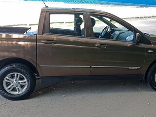 2014 SsangYong Actyon Sports II, коричневый, 2290000 рублей, вид 4