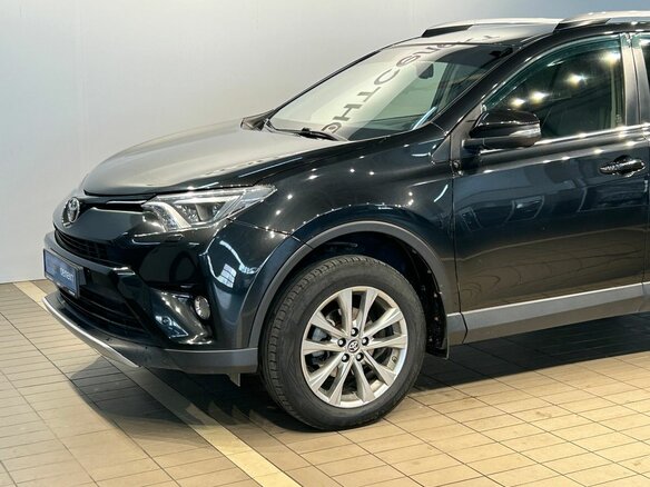 2016 Toyota RAV4 IV (XA40) Рестайлинг, чёрный - вид 5