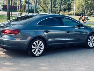 2014 Volkswagen Passat CC I Рестайлинг, серый, 1690000 рублей, вид 3