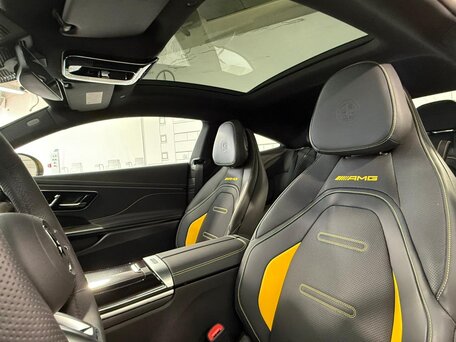 2025 Mercedes-Benz CLE AMG 53 AMG, жёлтый, 14200000 рублей, вид 3