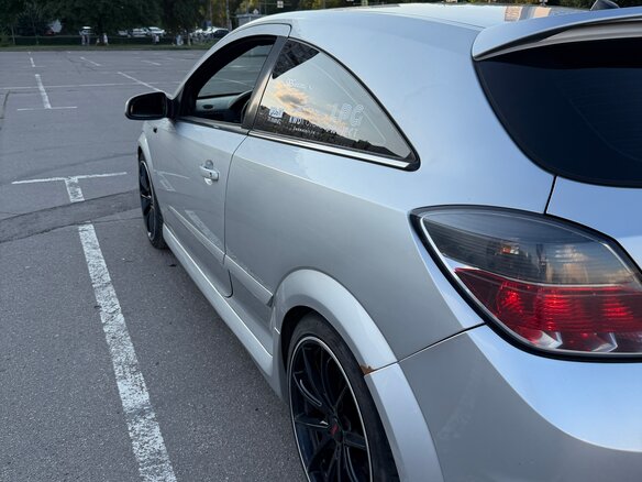 2007 Opel Astra OPC H, серый, 630000 рублей - вид 1