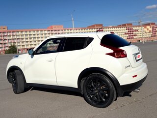 2013 Nissan Juke I, белый, 1100000 рублей, вид 5