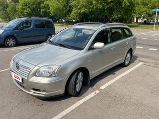 2004 Toyota Avensis II, серебристый, 750000 рублей, вид 1