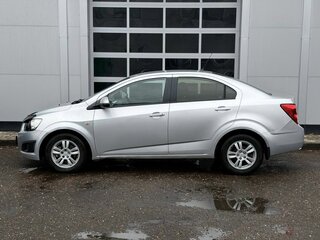 2012 Chevrolet Aveo II, серый, 600000 рублей, вид 2