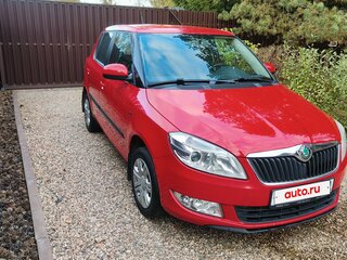 2011 Skoda Fabia II Рестайлинг, красный, 800000 рублей, вид 2