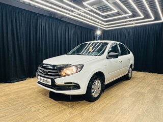 2020 Lada (ВАЗ) Granta I Рестайлинг, белый, 639000 рублей, вид 2