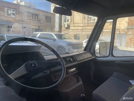 1991 Mercedes-Benz T1, белый, 350000 рублей, вид 4