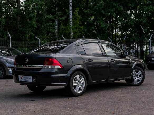2013 Opel Astra H Рестайлинг, чёрный - вид 1