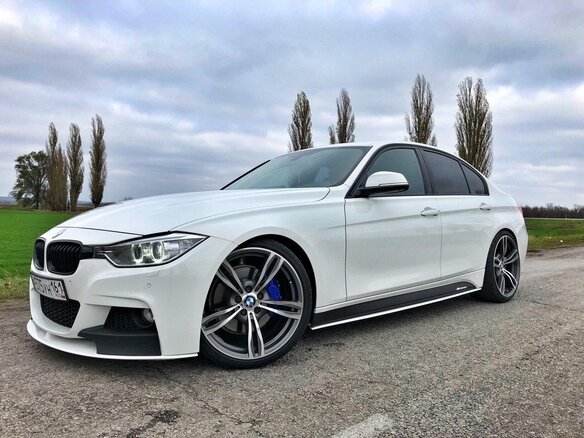 2013 BMW 3 серии 320i xDrive VI (F3x), белый, 2940000 рублей