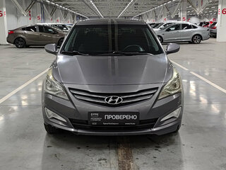 2015 Hyundai Solaris I Рестайлинг, серый, 745000 рублей, вид 2