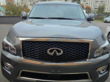 2017 Infiniti QX80 I Рестайлинг, серый, 3100000 рублей, вид 2