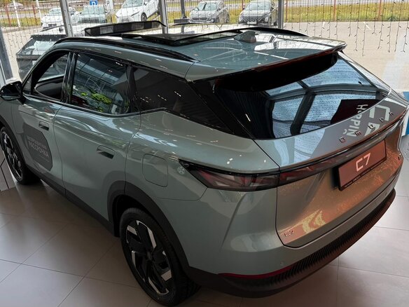 2026 Omoda C7, зелёный, 3099000 рублей - вид 14