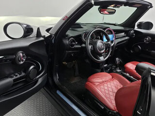 2023 Mini Cabrio Cooper III Рестайлинг 2, чёрный, 2100000 рублей, вид 5