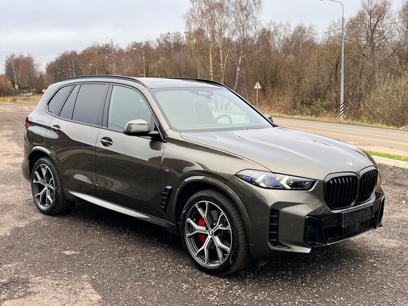 2024 BMW X5 30d IV (G05/G18) Рестайлинг, зелёный, 11490000 рублей - вид 2