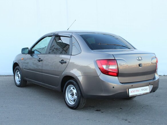 2016 Lada (ВАЗ) Granta I, коричневый, 360000 рублей - вид 4