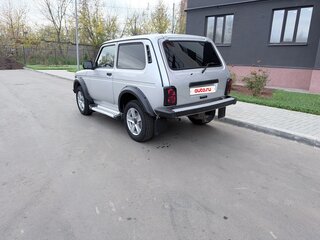 2024 Lada (ВАЗ) Niva Legend I, серебристый, 1030000 рублей, вид 4