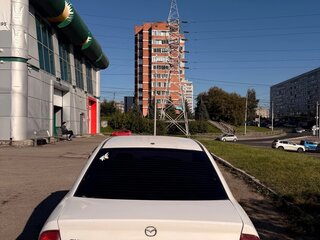 2000 Mazda Familia VIII (BJ), белый, 255000 рублей, вид 4