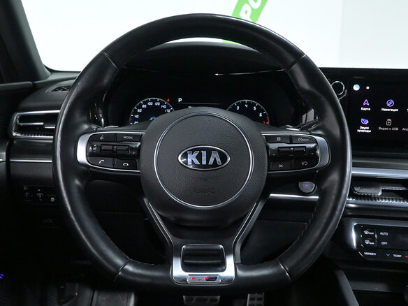 2021 Kia K5 III, синий, 2920000 рублей - вид 9