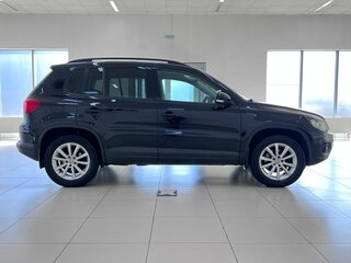 2012 Volkswagen Tiguan I Рестайлинг, чёрный, 1450000 рублей, вид 4
