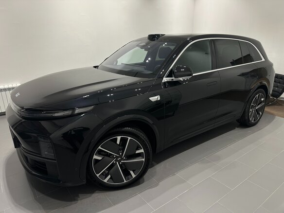 2026 Li Auto (Lixiang) L7 52.3 kWh I Рестайлинг, чёрный, 10600000 рублей - вид 2