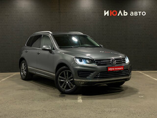 2016 Volkswagen Touareg II Рестайлинг, серый, 2650000 рублей, вид 3