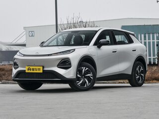 2026 Changan Qiyuan Q05 40.3 kWh II, серебристый, 1795000 рублей, вид 2