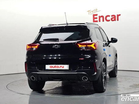 2022 Chevrolet TrailBlazer III, чёрный, 2460000 рублей, вид 4