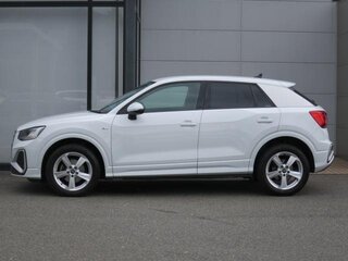 2022 Audi Q2 35 TFSI I Рестайлинг, белый, 1481000 рублей, вид 2