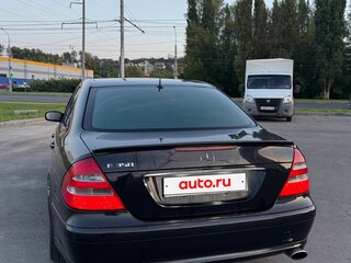 2002 Mercedes-Benz E-Класс 320 III (W211, S211), чёрный, 850000 рублей, вид 4