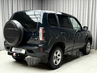 2024 Lada (ВАЗ) Niva Travel I, зелёный, 1299000 рублей, вид 4