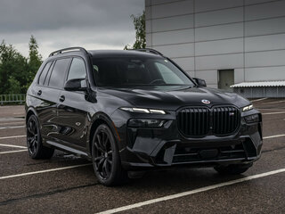2022 BMW X7 M60i I (G07) Рестайлинг, чёрный, 13990000 рублей, вид 4