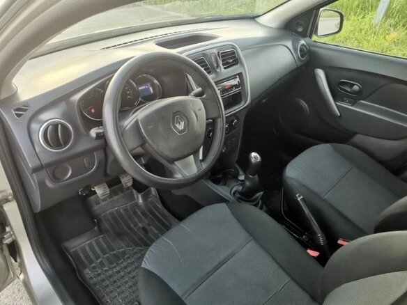 2016 Renault Logan II, бежевый, 450000 рублей - вид 18