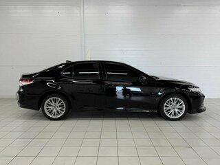 2019 Toyota Camry VIII (XV70), чёрный, 3160000 рублей, вид 4