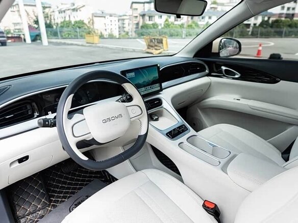 2025 Geely Geome Xingyuan 40.16 kWh, бежевый, 1510000 рублей - вид 6
