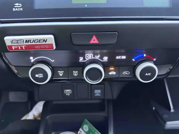 2023 Honda Fit IV Рестайлинг, пурпурный, 790666 рублей - вид 13