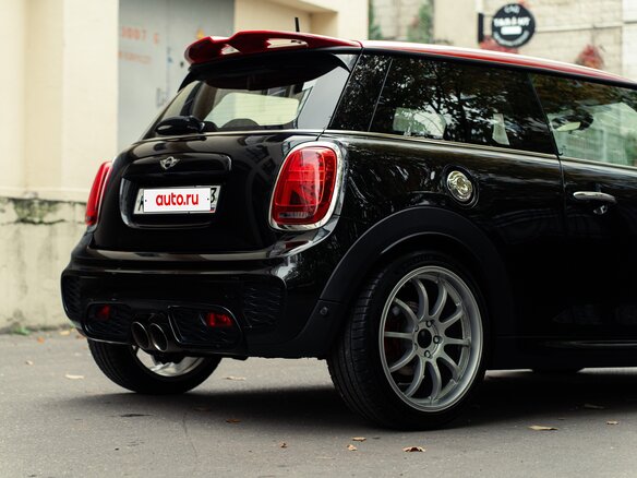 2017 Mini Hatch JCW III (F55/F56), чёрный, 2050000 рублей - вид 7