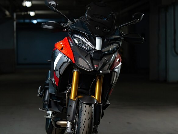 2026 Ducati Multistrada V4, красный, 3690000 рублей - вид 2