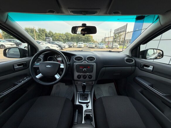 2011 Ford Focus II Рестайлинг, чёрный, 650000 рублей - вид 8